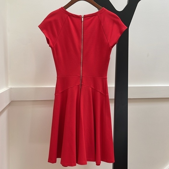 DIANE VON FURSTENBERG Red Knit Dress size 0 - Picture 5 of 9